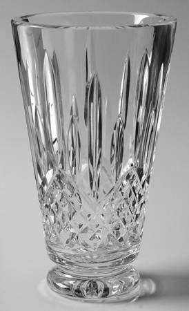 Vases and Urns 8" Flower Vase