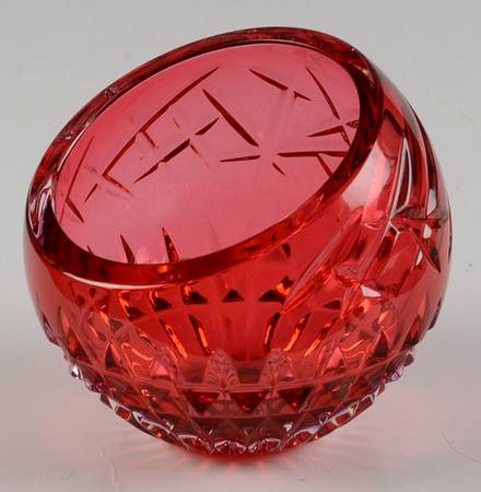 Fleurology 4" Red Angled Rose Bowl