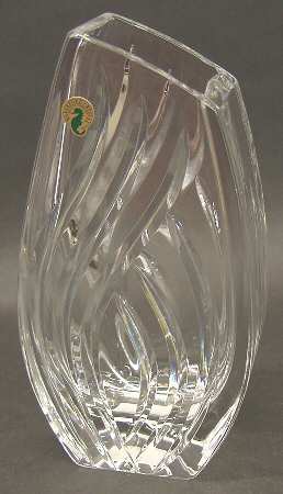 Shane 10" Flower Vase
