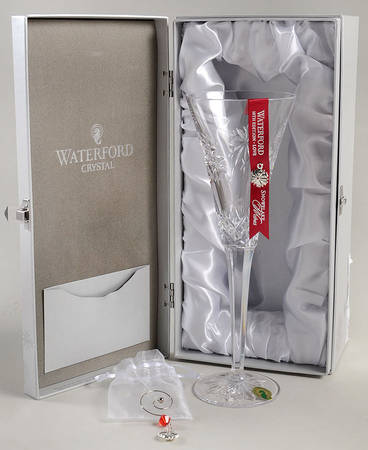 Snowflake Wishes (Boxed) Love Fluted Champagne w/2 Charms
