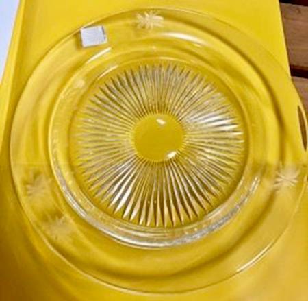 Buzzy Rosa 8" Salad Plate