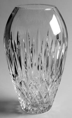 Arianne 9" Flower Vase
