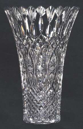 House of Waterford Lismore Collector 14" Hillside Vase