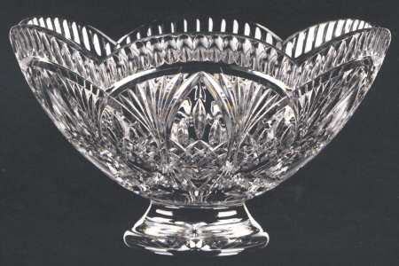 House of Waterford Lismore Collector 13" Lismore Keystone Bowl