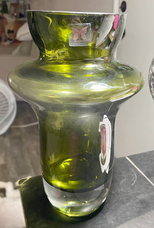 Rumba 9" Flower Vase