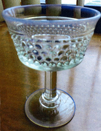 American Hobnail White Opalescent Champagne/Tall Sherbet