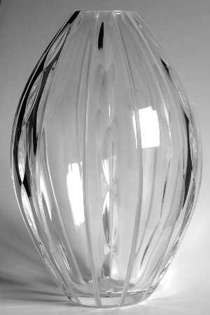 W Collection 7" Bud Vase