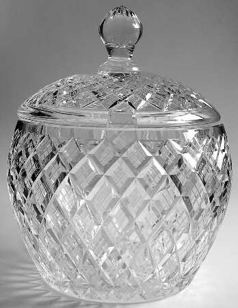 371-556 Punch Bowl & Lid