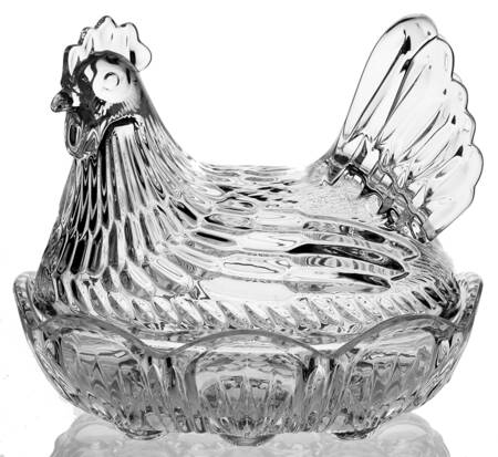 Giftware (Marquis Line) Hen on Nest