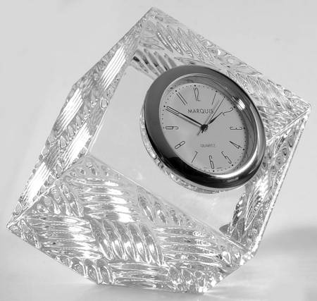 Versa Quartz Clock