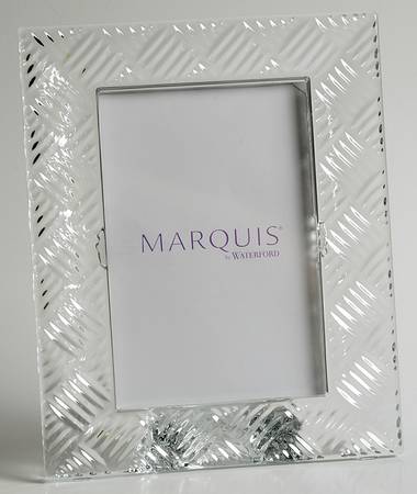 Versa Frame-Holds 4" X 6" Photo