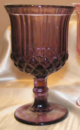 Sawtooth Amethyst by L G Wright Glass