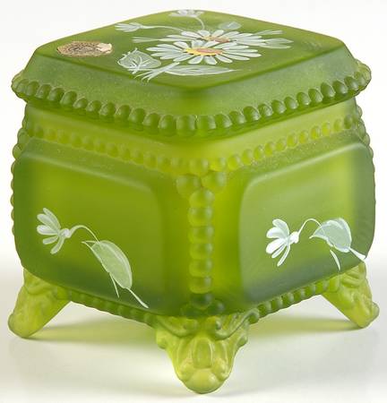 Daisy Decal Green Mist by Westmoreland