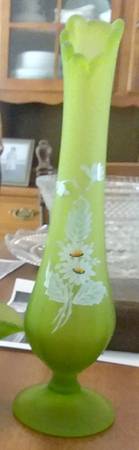 Daisy Decal Green Mist Bud Vase