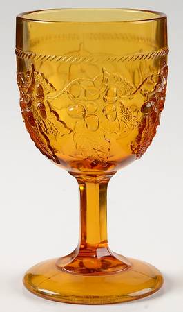 Acorn Amber by L G Wright Glass