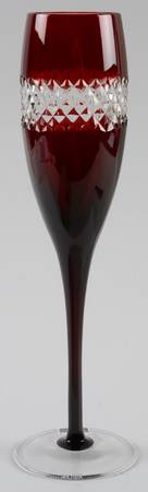 Red Cut Fluted Champagne