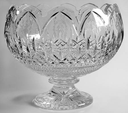 Lismore Twelve Days of Christmas Punch Bowl