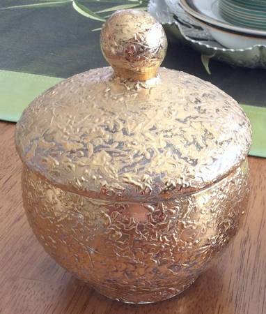 WVG32 Sugar Bowl & Lid