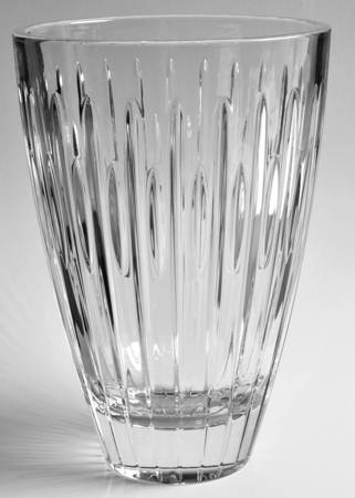 Mara 9" Flower Vase