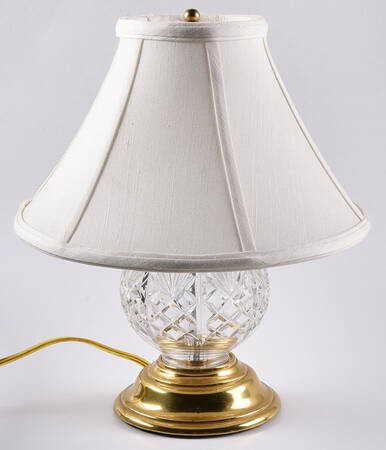 Lamps 16" Electric Lamp & Shade