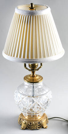Lamps 17" Electric Lamp & Shade