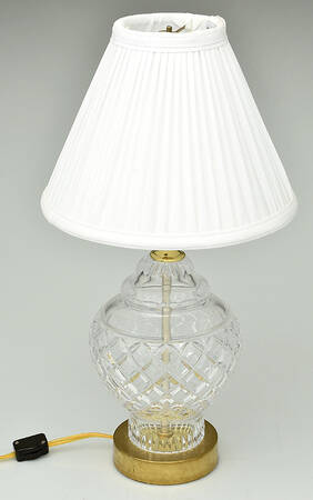 Lamps 18" Electric Lamp & Shade