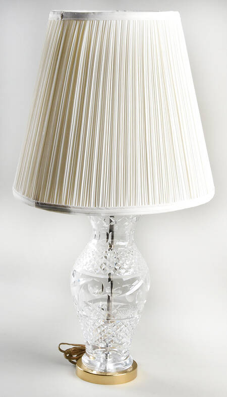 Lamps 26" Electric Lamp & Shape