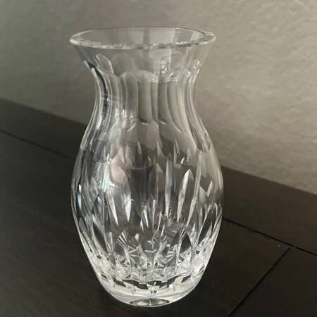 Vases and Urns 6" Bud Vase