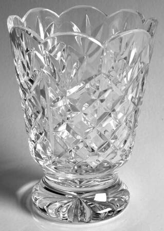 Vases and Urns 6" Flower Vase