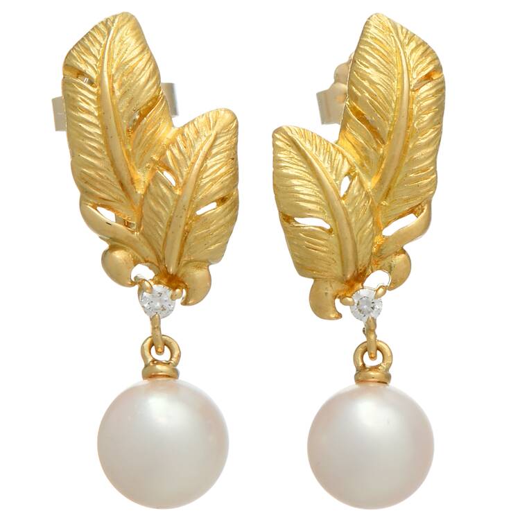 18/14KY Akoya Pearl (6.7-6.8 mm) & Diamond(0.04) Accent Leaf Earrings