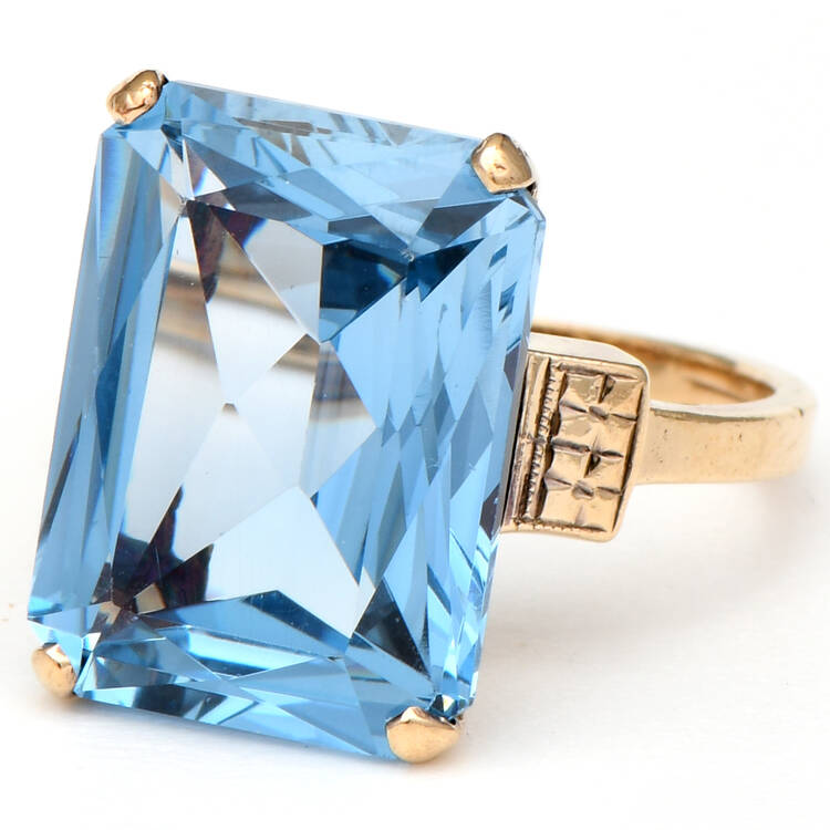 10KY Retro Modern Synthetic Spinel Ring
