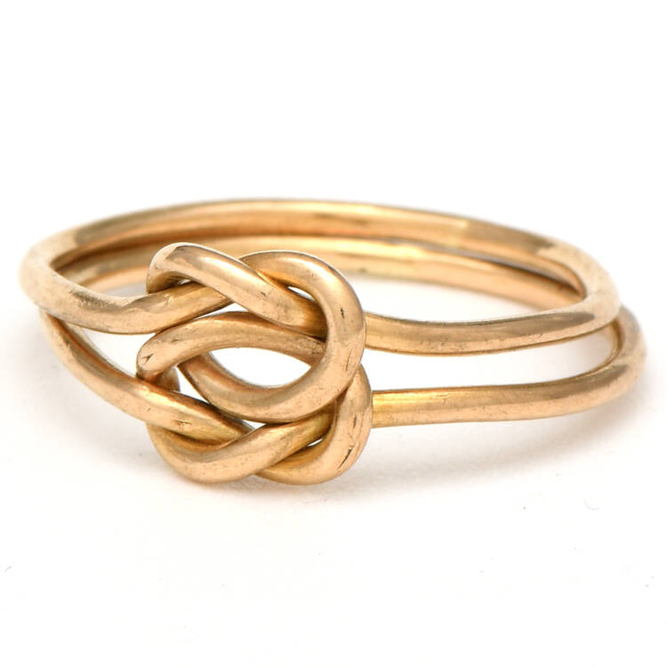 14KY Interlocking Love Knot Ring