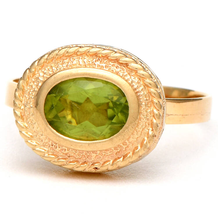 14KY Peridot(1.30) Bezel Ring