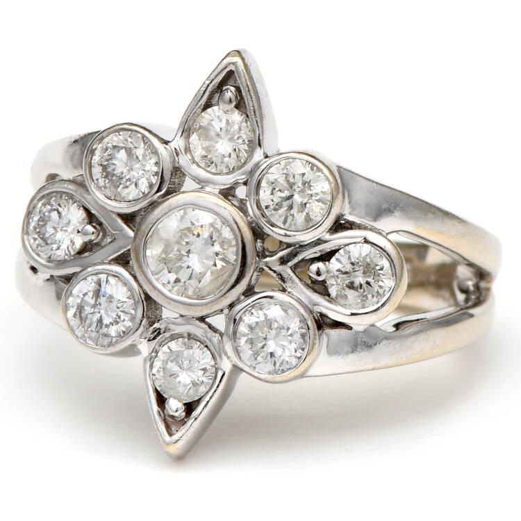 14KW Diamond(0.96) Cluster Bezel Ring