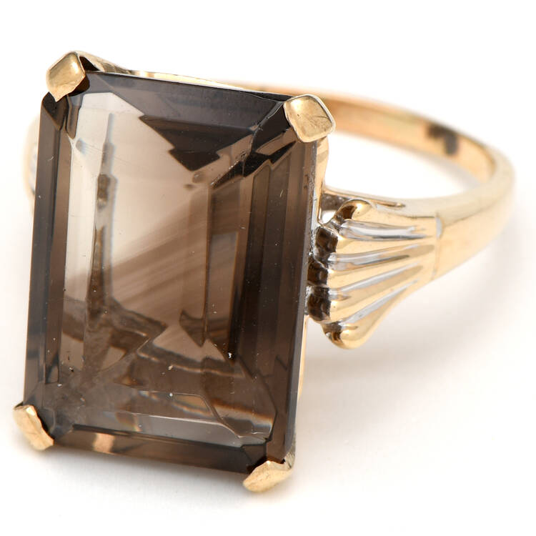 10KY Vintage Bold Smoky Quartz (11.25) Ring