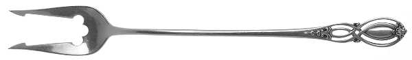 Chippendale-Old (Sterling, 1900) Old Style Pickle Fork