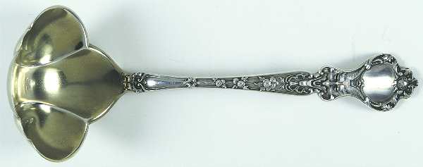 Nuremburg (Sterling, 1903, No Monograms) Solid Gravy Ladle