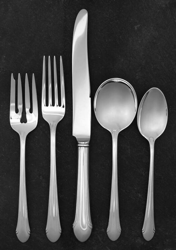 Romantique (Sterling, 1933, No Monograms) 5 Piece Place Size Setting