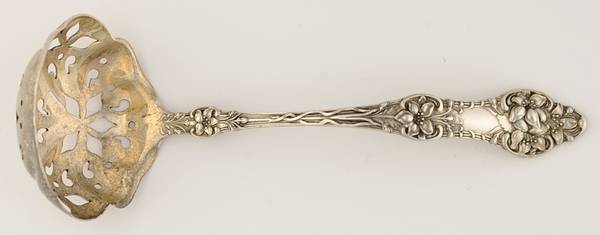Orange Blossom Old(Sterling, No Monos, No Flr Bowl) Large Sugar Sifter