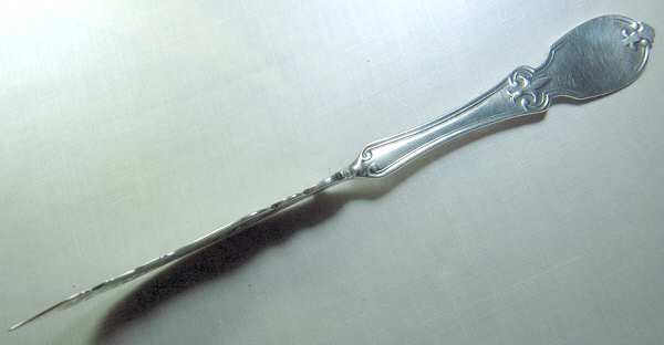 ALC6 (Coin) Flat Twisted Handle Master Butter Knife Bright Cut