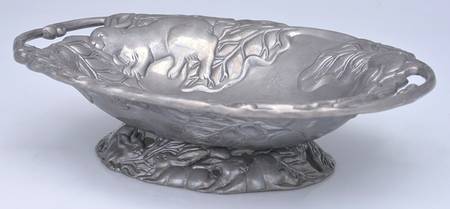 Bunnies (Aluminum, Hollowware) 11" Oval Vegetable Bowl
