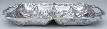 Grape (Aluminum, Hollowware) 20" 4 Part Rectangular Tray