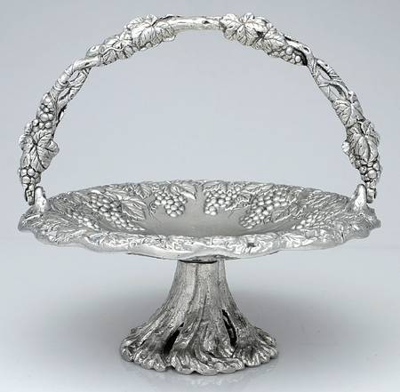 Grape (Aluminum, Hollowware) 11" Round Handled Pedestal Basket