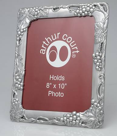 Grape (Aluminum, Hollowware) Frame Holds 8" X 10"