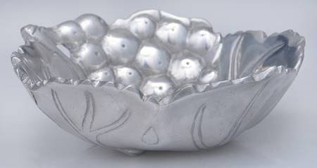 Grape (Aluminum, Hollowware) Dip Bowl