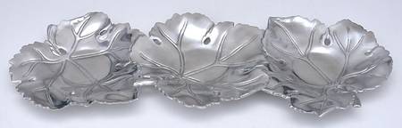 Grape (Aluminum, Hollowware) 3 Candle Holder Centerpiece