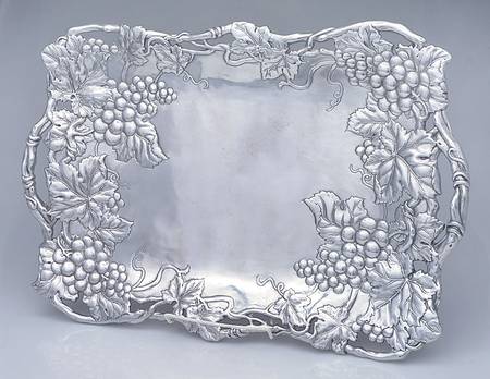 Grape (Aluminum, Hollowware) 24" Rectangular Handled Tray