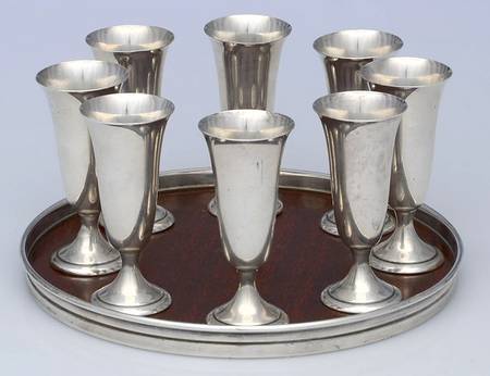 S247 (Sterling, Hollowware) Cordial - Set of 8 with Sterling Band Tray