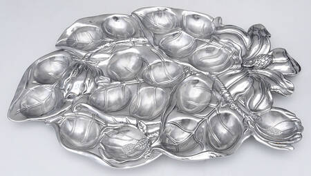 Magnolia (Aluminum, Hollowware) Deviled Egg Tray (Holds 18)