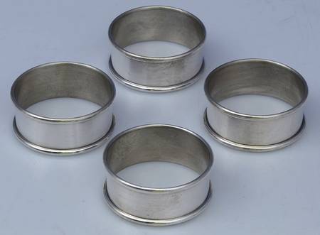 S17 (Sterling, Hollowware) Napkin Ring - Set of 4